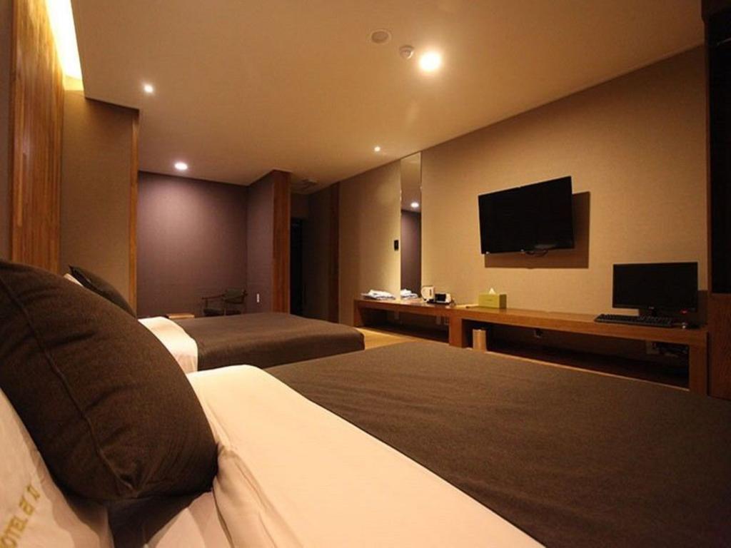 Hotel Rich Goyang Ruang foto